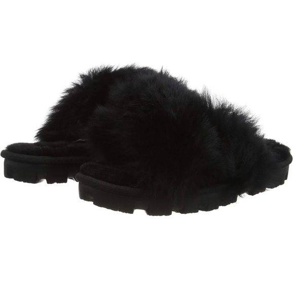 Ugg fuzzy women’s slipper - Picture 1 of 4
